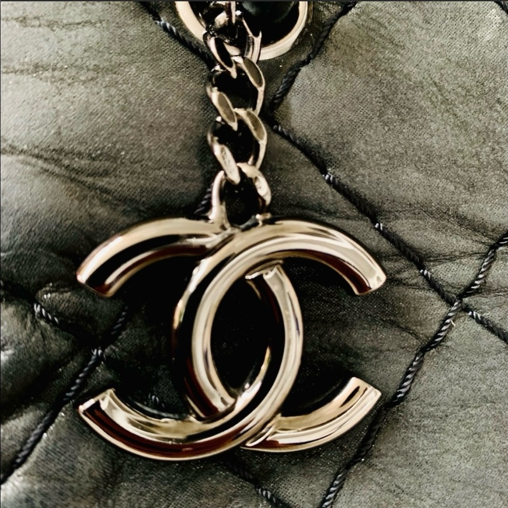Authentic Chanel Mademoiselle Bag Black - Picture 6 of 8